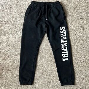 Talentless Heavyweight Core Sweatpants Black Logo